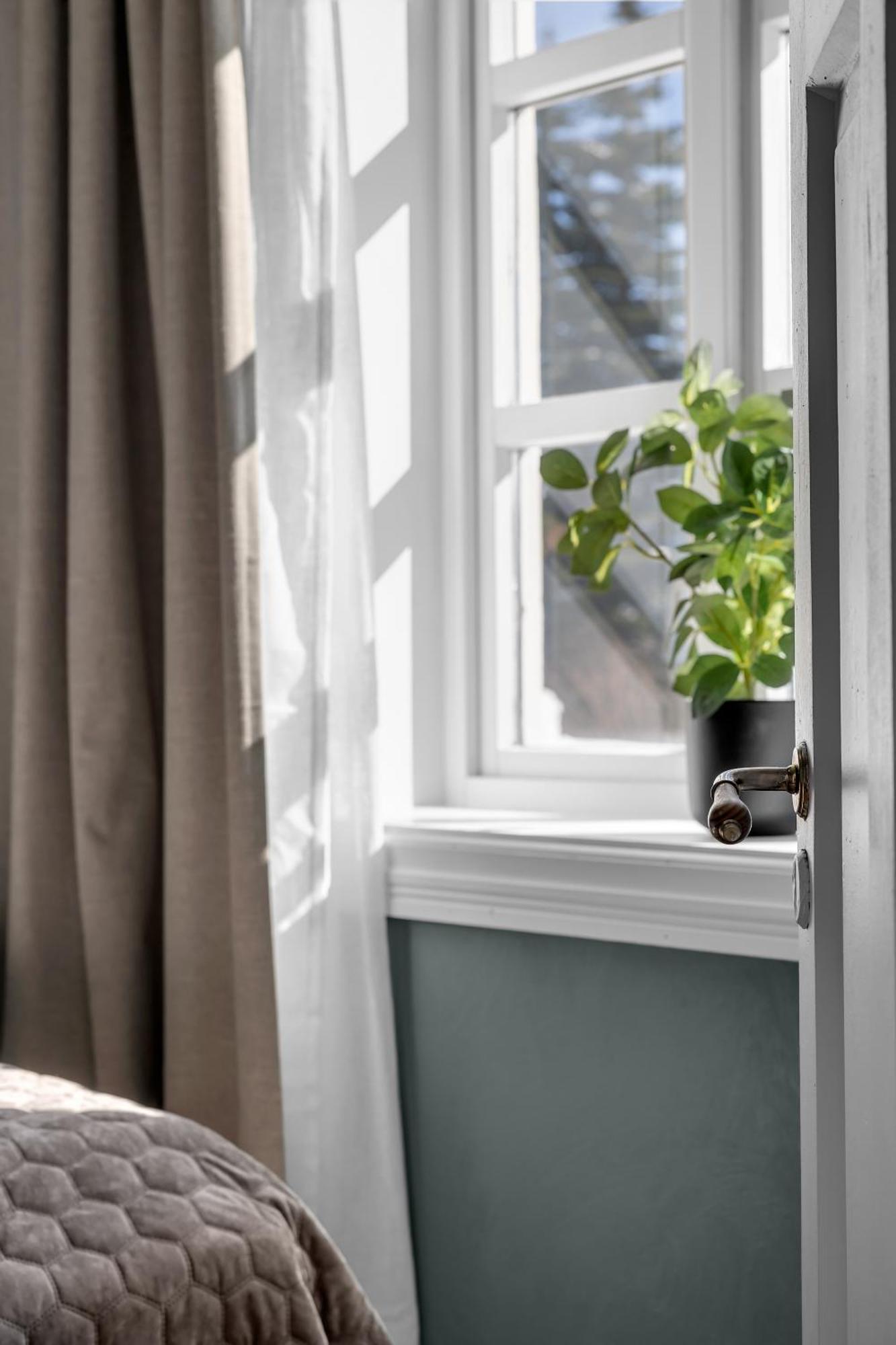 Stylish With Mountain View Apartment Tromsø
